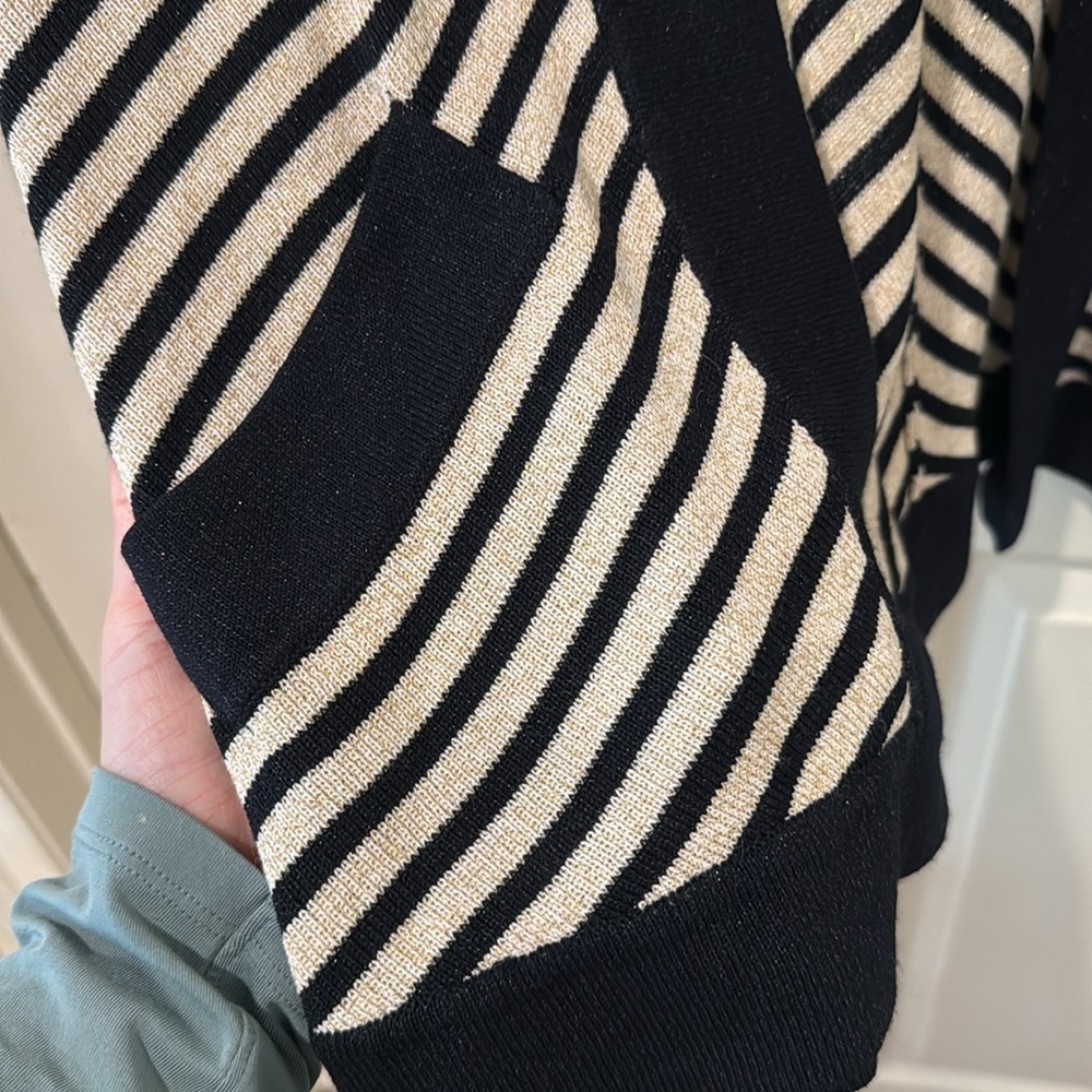 Chicos tan/black metallic open front cardigan, size 1 - Picture 6 of 9